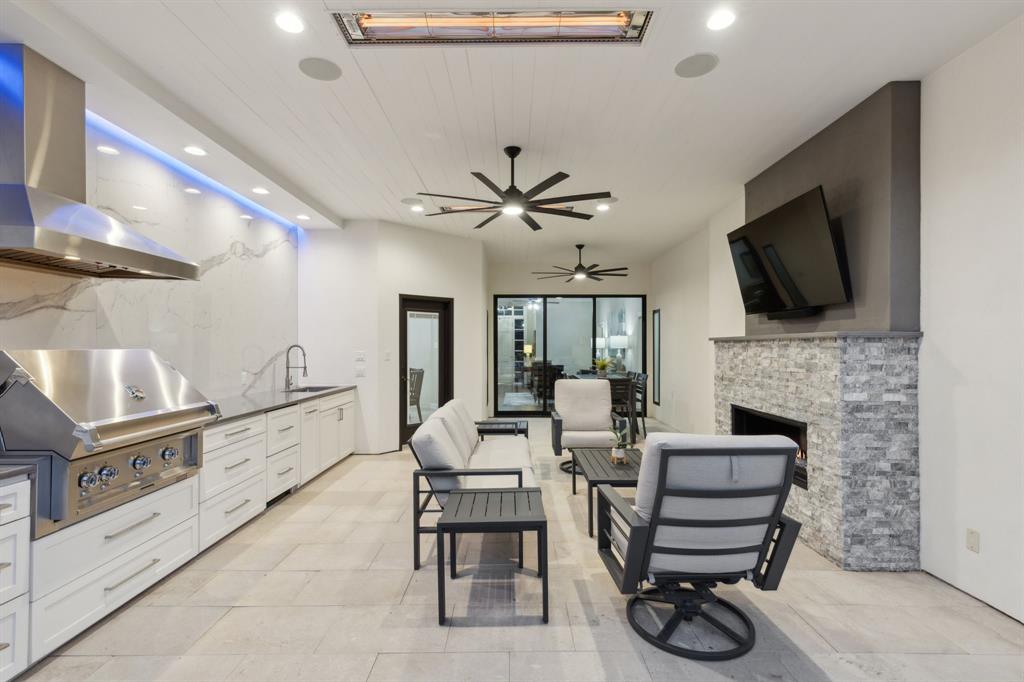 Trophy Club #13 - Residential