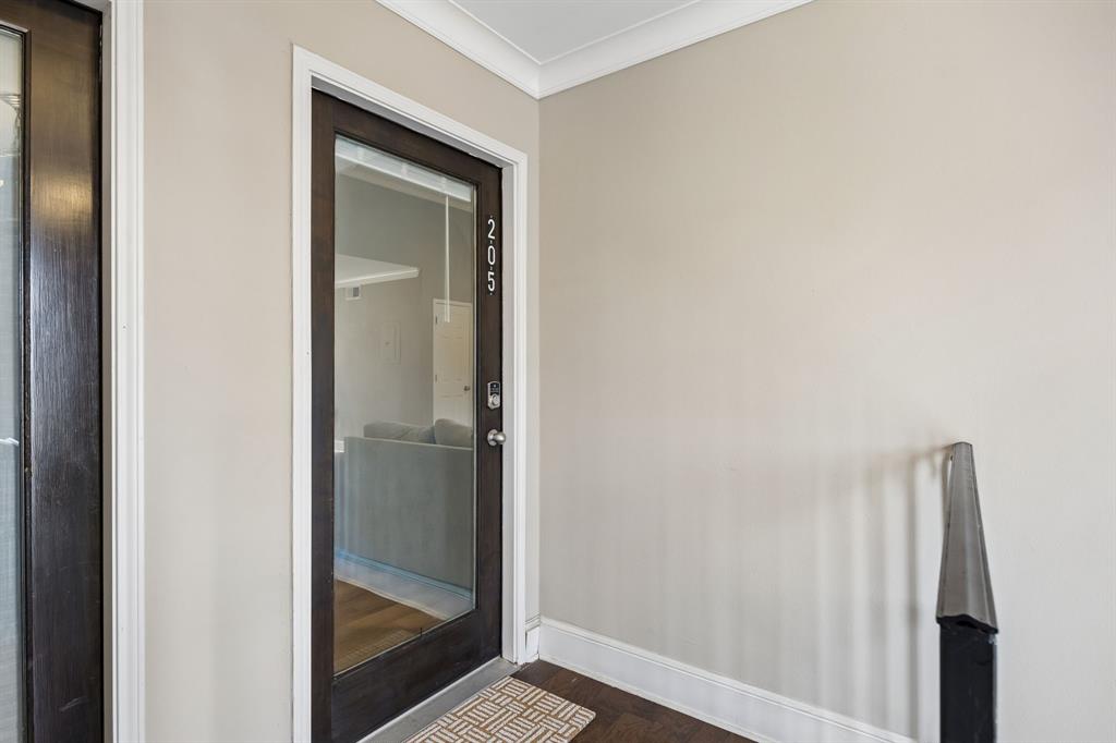 Paradiso Condominiums Ph 2 - Residential