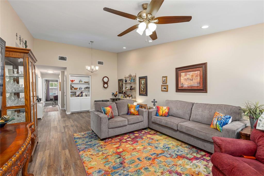Ridgewood Gardens - Residential