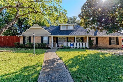 2888 Reedcroft Drive Farmers Branch TX 75234