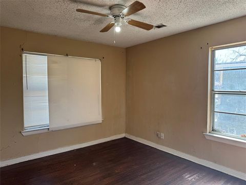 Tiny photo for 723 Leyenda Drive, Mesquite, TX 75149 (MLS # 21183713)
