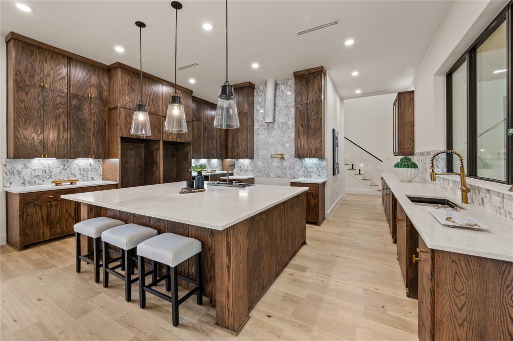 Winn W 1660 Add - Residential