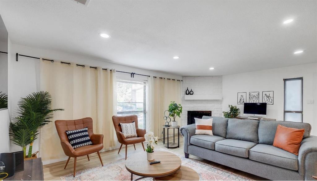 Silvertree Square - Residential Lease