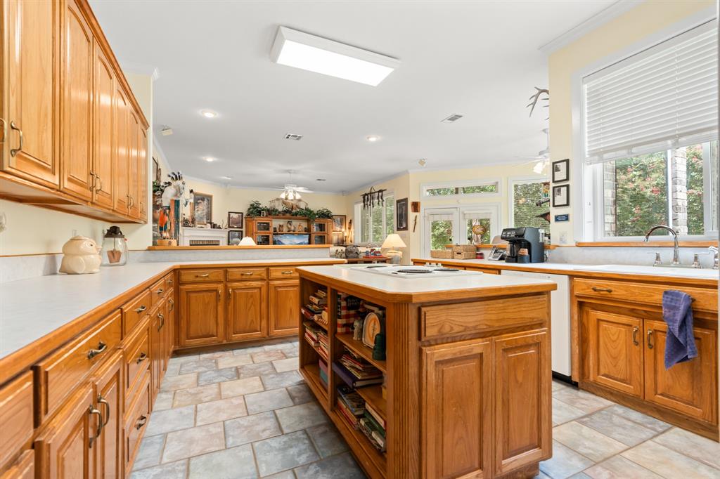 White Bluff #01 - Residential