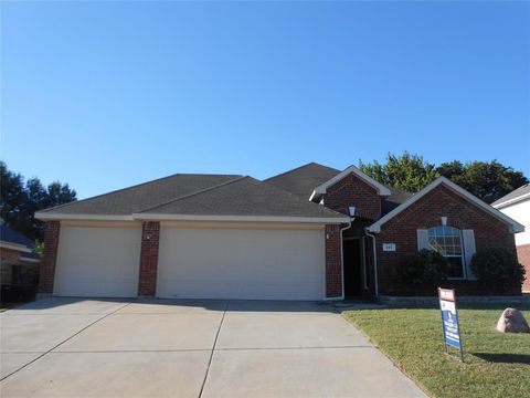 Photo of 492 Northbrook Avenue, Oak Point, TX 75068 (MLS # 21195764)