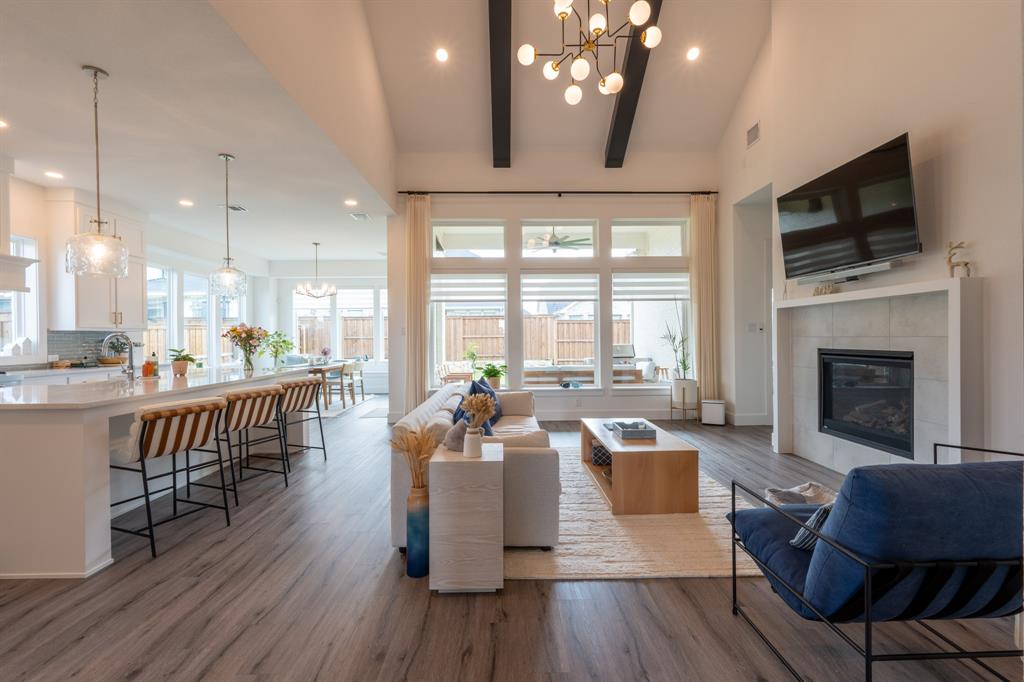 4231 Kinglet Court