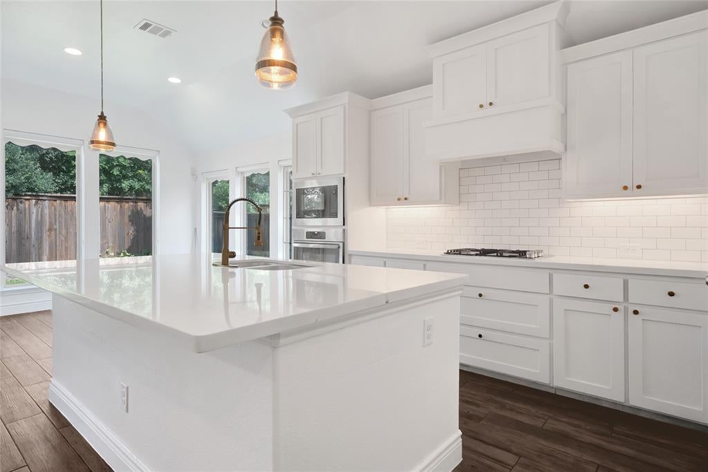 8509 Lake Arrowhead Trail