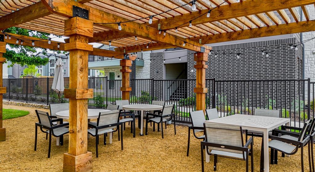 Mayhill Crossing - Residential Lease