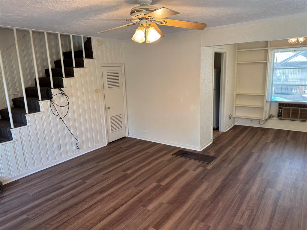 Fort Worth, Texas 76110, United States, 2 Bedrooms Bedrooms, ,2 BathroomsBathrooms,Residential,Active,147815