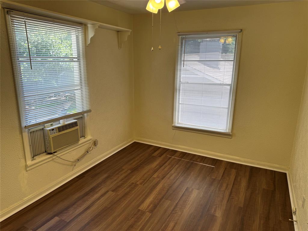 Fort Worth, Texas 76110, United States, 2 Bedrooms Bedrooms, ,2 BathroomsBathrooms,Residential,Active,147815