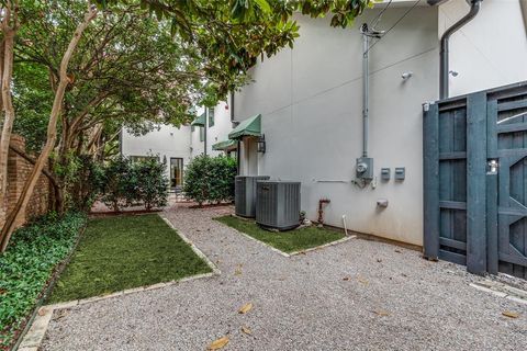 Tiny photo for 4544 Westway Avenue, Highland Park, TX 75205 (MLS # 20994515)