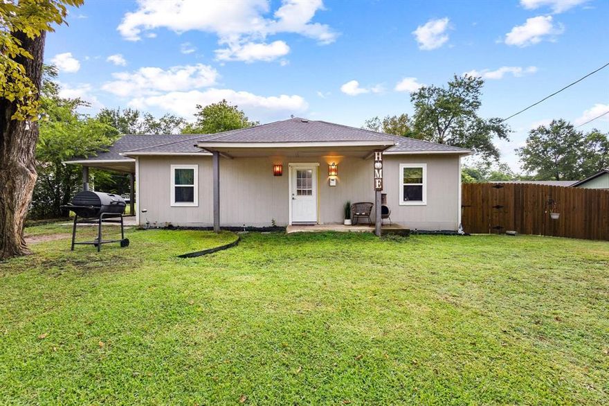 This charming 3-bedroom, 2-bath home in Bonham, Texas offers comfort, simplicity, and a great location. With an open, functional layout and a privacy-fenced backyard. Located just minutes from downtown Bonham, you’ll enjoy the convenience of nearby shops, dining, and schools, plus quick access to Bonham Lake, Sam Rayburn Memorial, and the beautiful new Bois d’Arc Lake for weekend recreation. With its rich history and small-town charm, Bonham is a growing community with a welcoming feel and strong sense of community. Whether you're looking for your first home or a smart investment, this property offers solid value and a great place to call home.