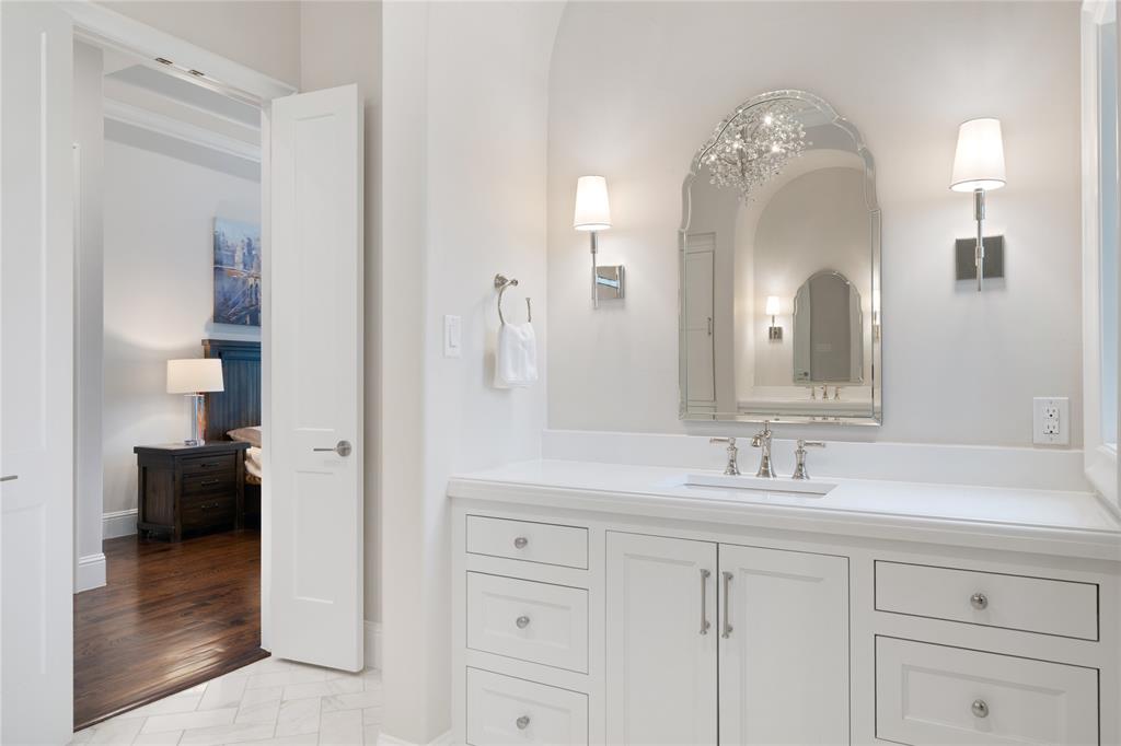 Granada Ph II - Residential