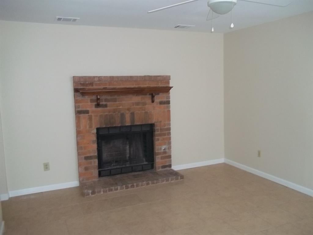 936 Ember Lane