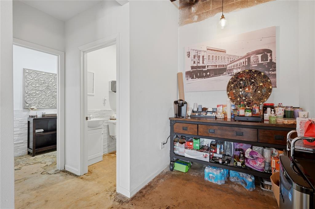 Otp Denison - Commercial Sale