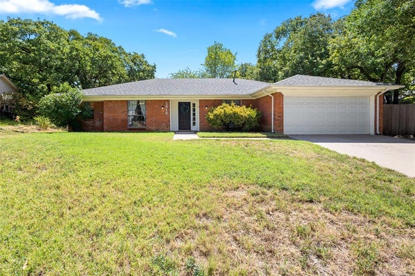 5816 GATEWOOD DR, ARLINGTON, TX 76016 - Image afef01f70429dcf6fbd0a1d3bd95eb31/3189590540