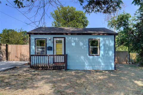 Photo of 3040 Sappington Place, Fort Worth, TX 76116 (MLS # 21368453)