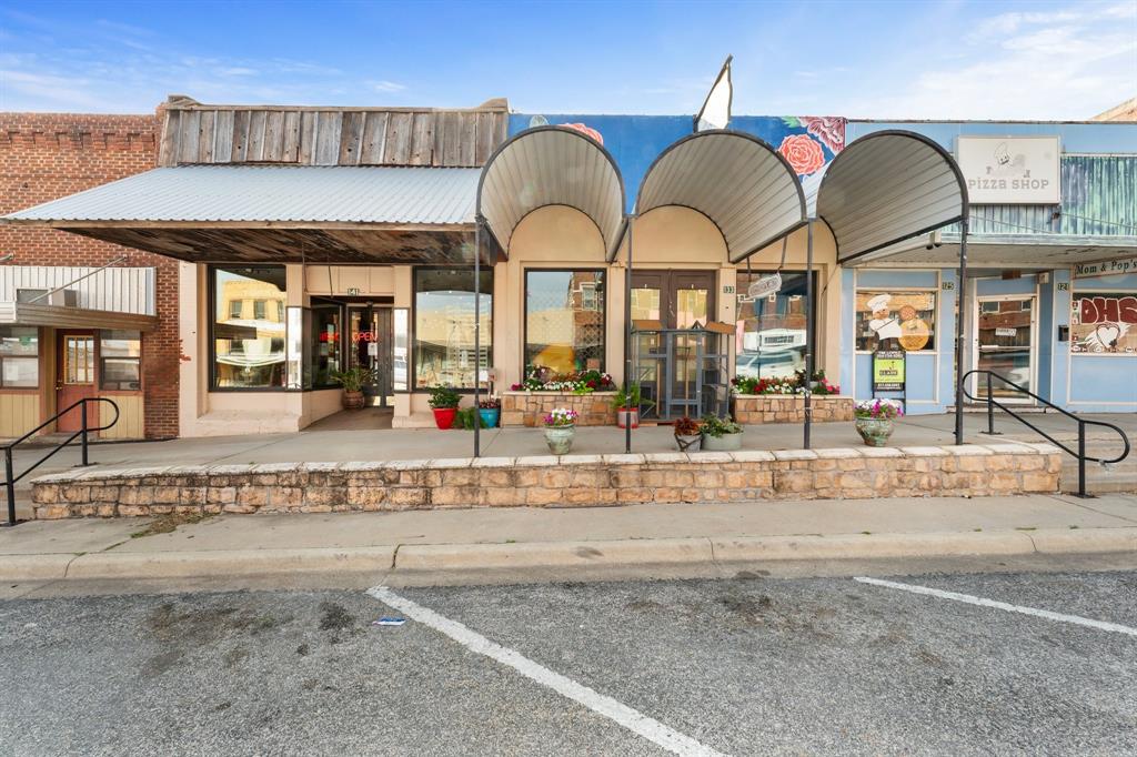 Orig Deleon - Commercial Sale