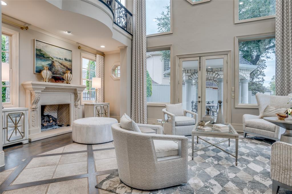 Starwood Ph One Village 5 - Residential