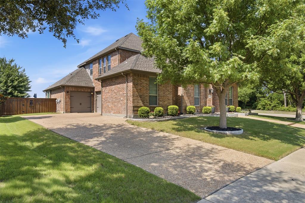 5700 Waterford Lane