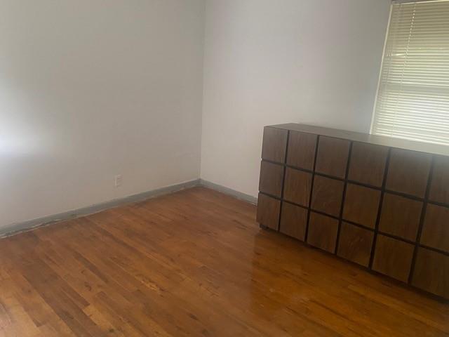 809 N MAIN Street N