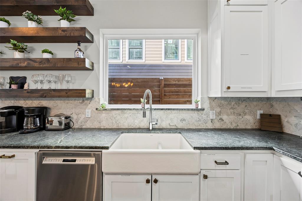 Fakes Park Place - Residential