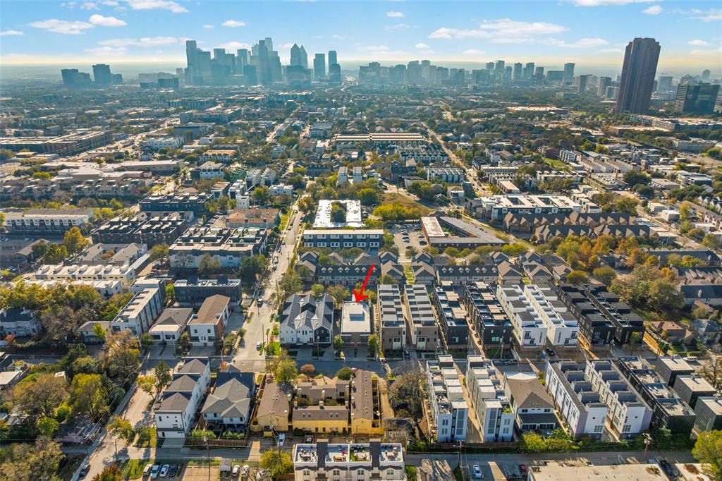 2011 N Prairie Avenue 2011