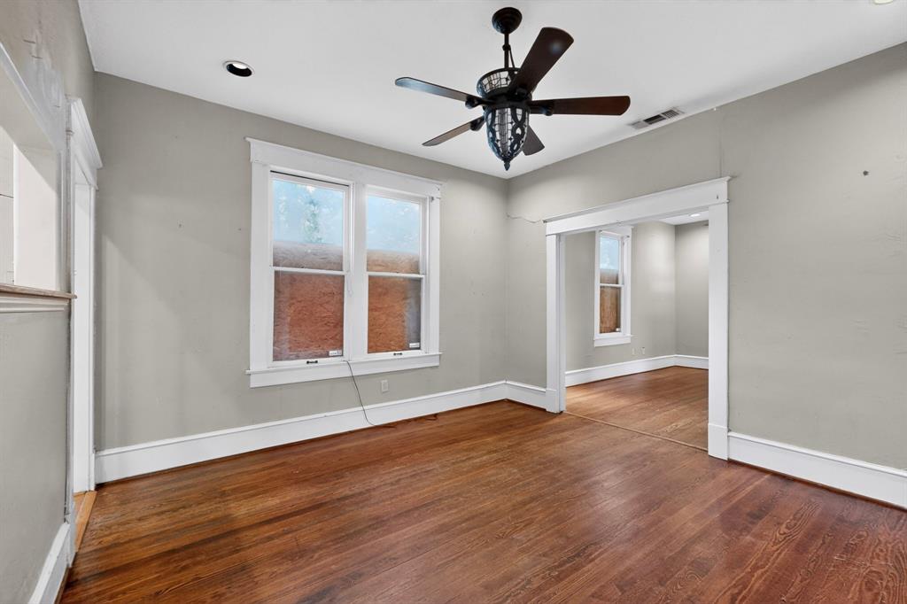 East Columbia Place - Residential