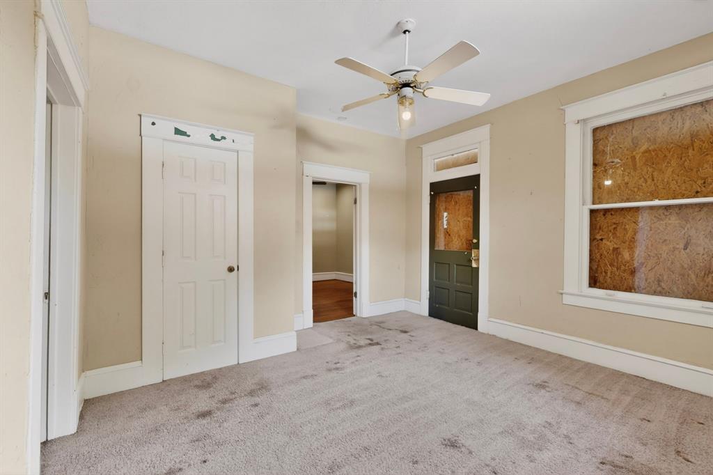 East Columbia Place - Residential