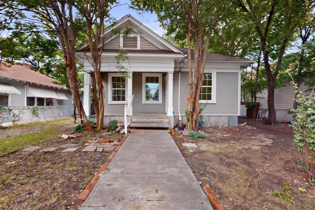 East Columbia Place - Residential