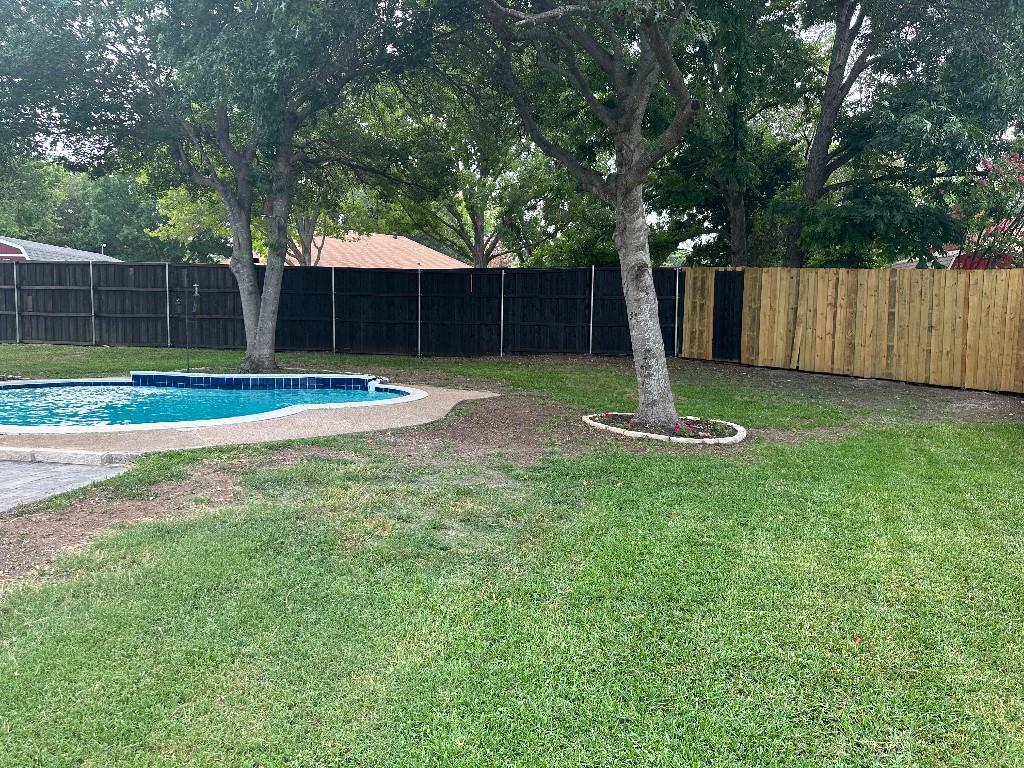 332 Suttonwood Drive