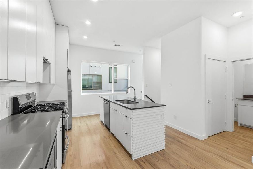 Experience the best of urban living in a prime location just minutes from Bishop Arts District. This beautifully designed home offers a modern layout, 2.5 bathrooms, and an attached 2 car garage, combining comfort, functionality, and convenience.

The open concept floor plan is filled with natural light, creating a bright and inviting living space ideal for both everyday living and entertaining. The kitchen offers modern finishes, stainless steel appliances, and ample cabinetry, seamlessly connecting to the open living and dining areas.

Upstairs, spacious bedrooms provide privacy, with a well appointed primary suite designed for relaxation. Quality finishes and a clean, contemporary design are evident throughout the home.

Located in one of Dallas most vibrant neighborhoods, you are just moments away from restaurants, coffee shops, boutiques, and entertainment. Easy access to Downtown Dallas and major highways adds to the convenience.

Ideal for primary residence or investment opportunity.