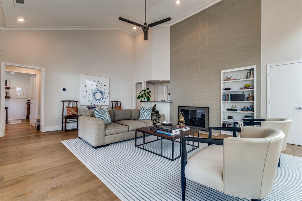 6438 Riverview Lane
