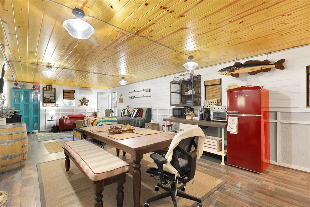 Jm Copp Surv Abs #290 - Land