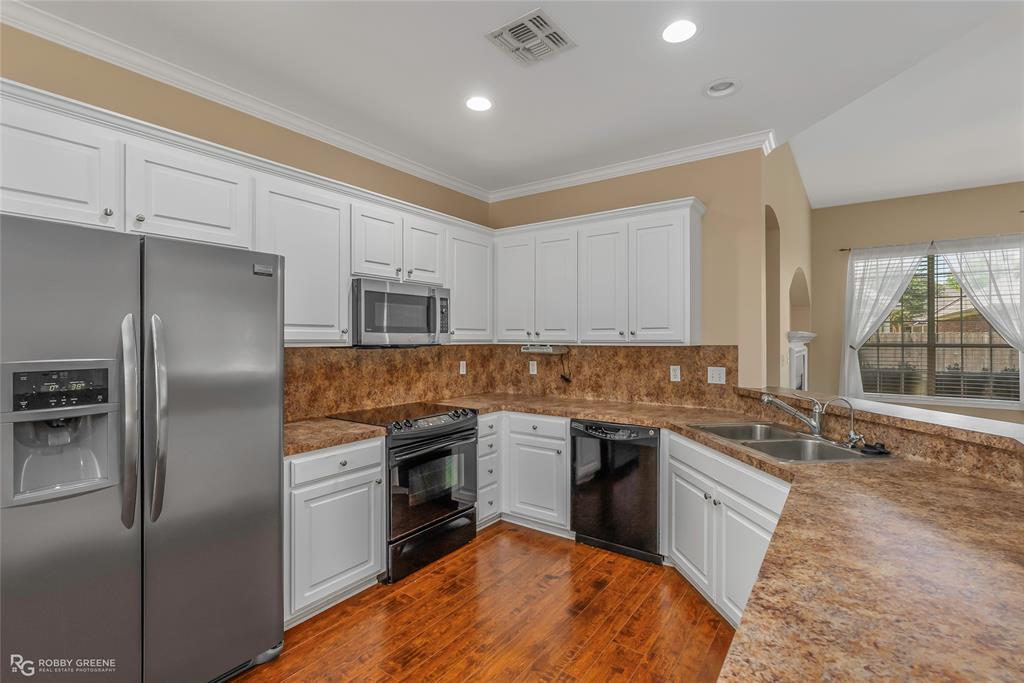 Shreveport, Louisiana 71115, United States, 3 Bedrooms Bedrooms, ,2 BathroomsBathrooms,Residential,Active,123652