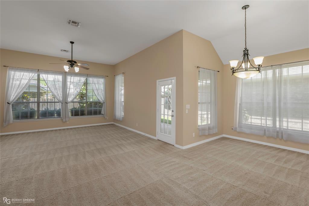 Shreveport, Louisiana 71115, United States, 3 Bedrooms Bedrooms, ,2 BathroomsBathrooms,Residential,Active,123652