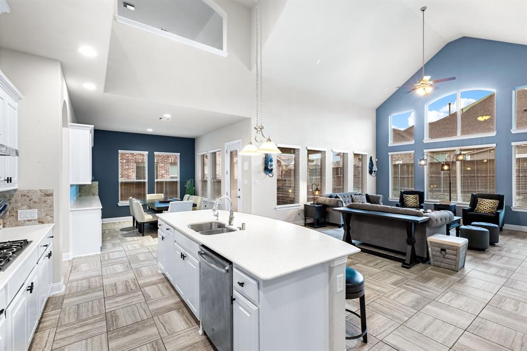 Oglethorpe Village At Savannah - Residential