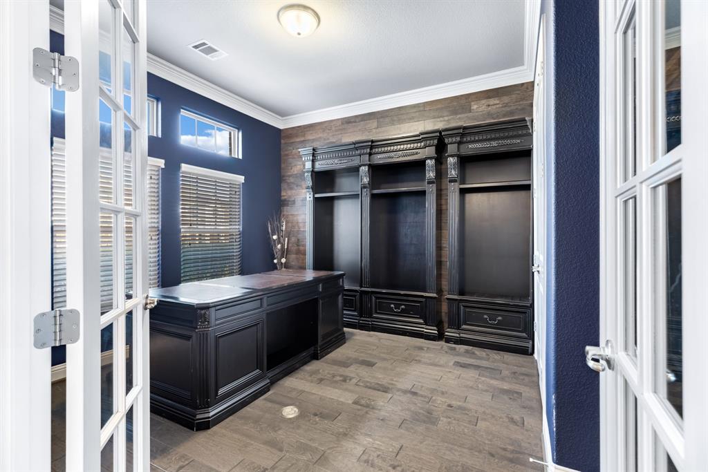 Oglethorpe Village At Savannah - Residential