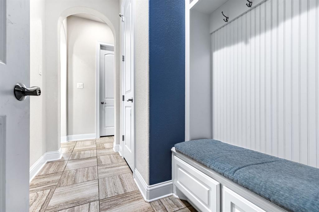 Oglethorpe Village At Savannah - Residential