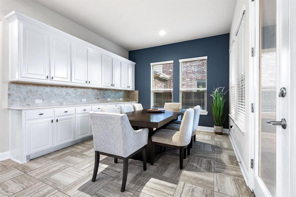 Oglethorpe Village At Savannah - Residential