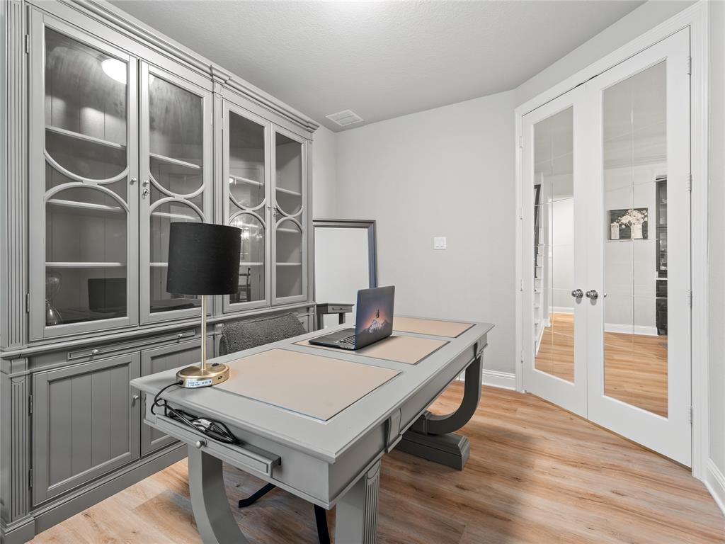 Tavolo Park - Residential Lease