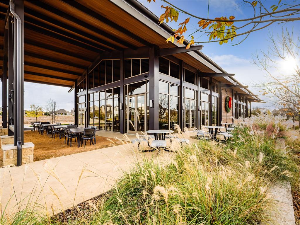 Tavolo Park - Residential Lease