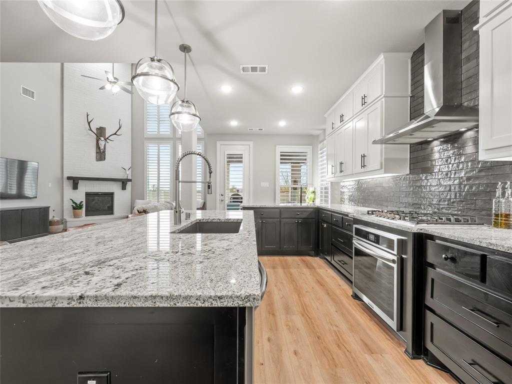 Tavolo Park - Residential Lease