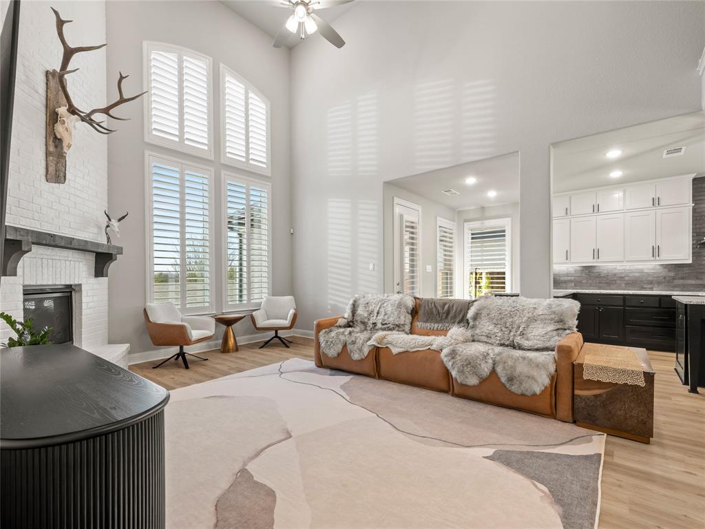 Tavolo Park - Residential Lease