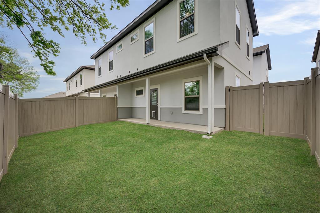 Luxe McKinney - Residential Lease