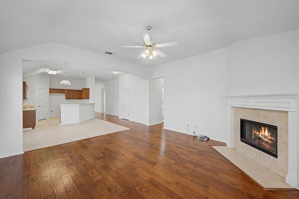 633 Darlington Trail