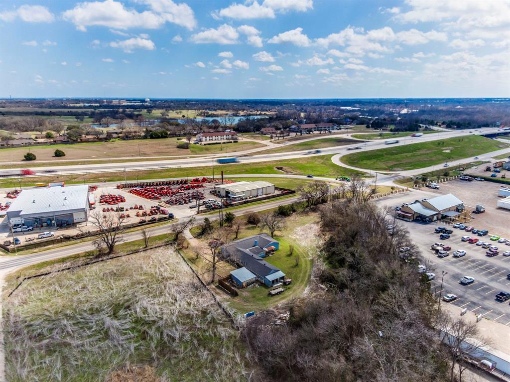 E Bellow - Residential