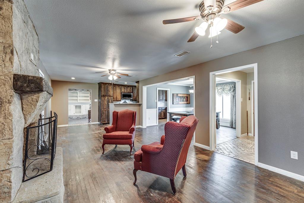 E Bellow - Residential