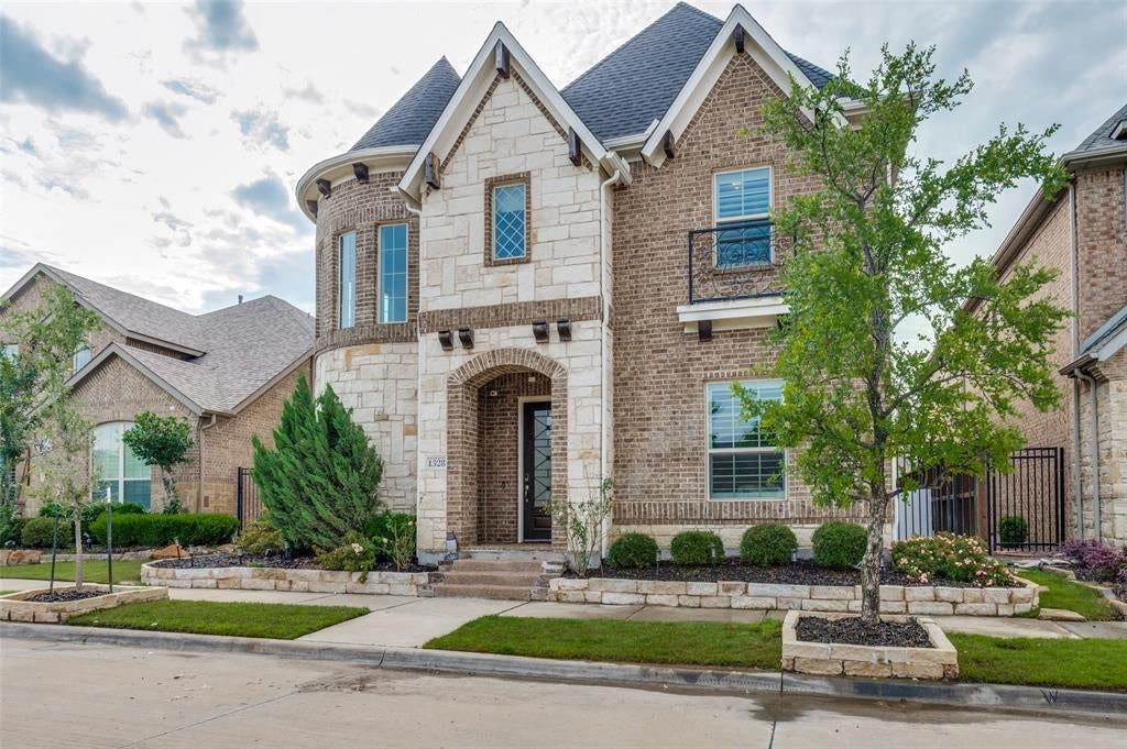 1328 Viridian Park Lane