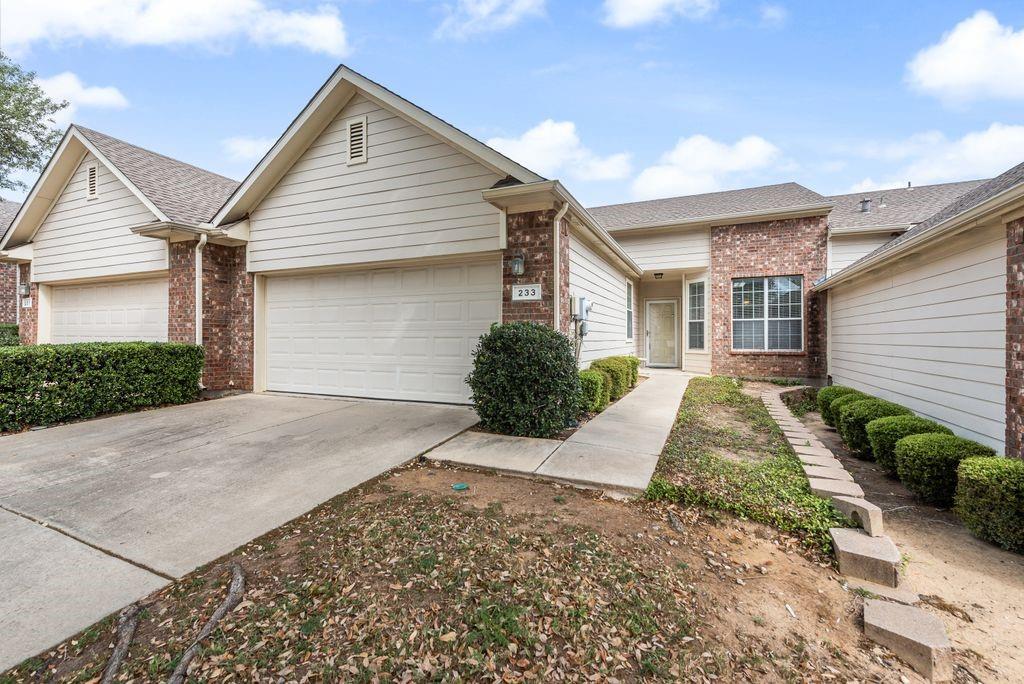 233 Heritage Hill Drive